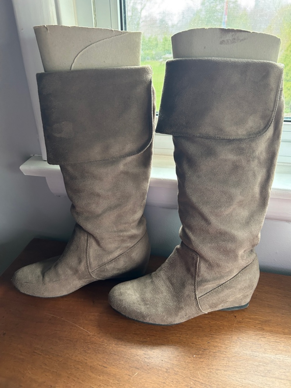 Women's Fold-Over Knee Boots in Taupe Suede